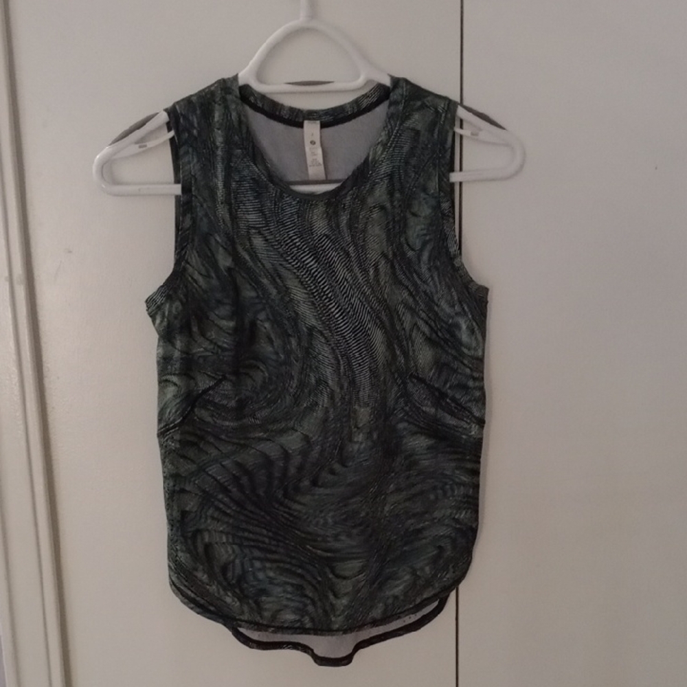 lululemon athletica Black and Gray Swirl Tank Top